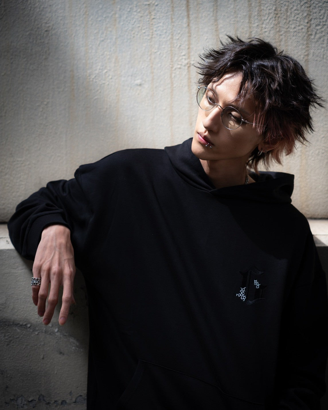 gibous G hoodie black