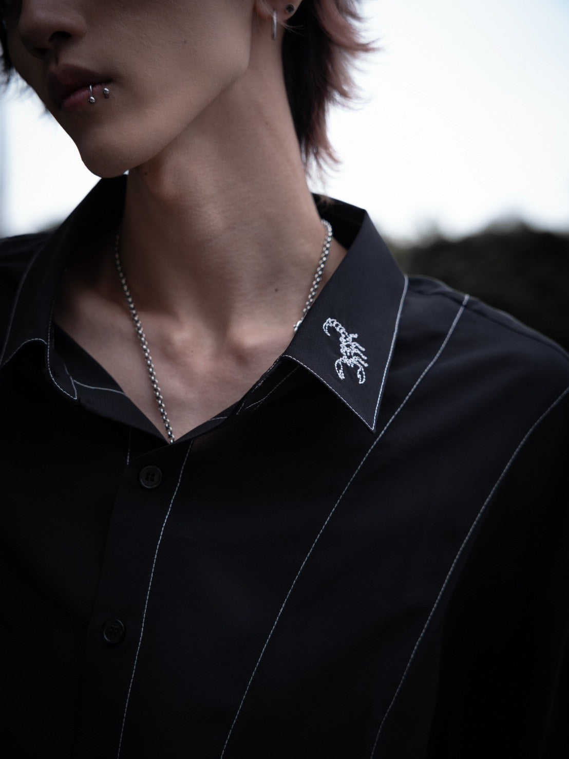gibous sheer stitch scorpion shirt