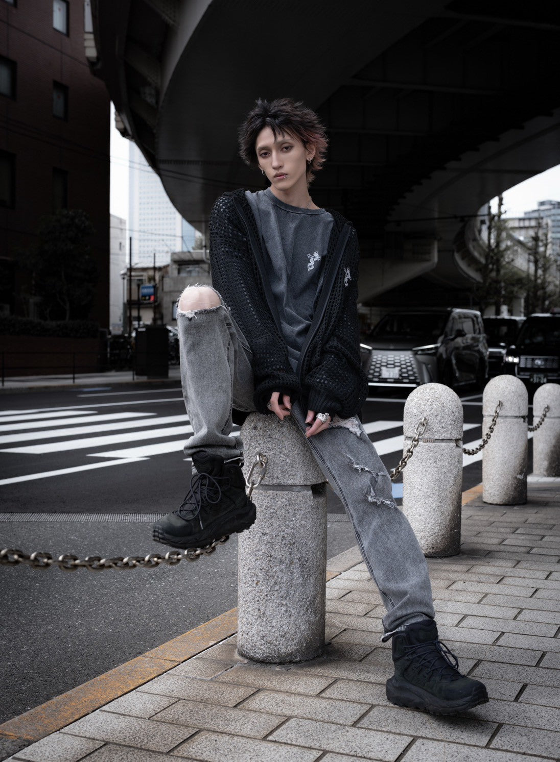 gibous powder snake cross long T shirt