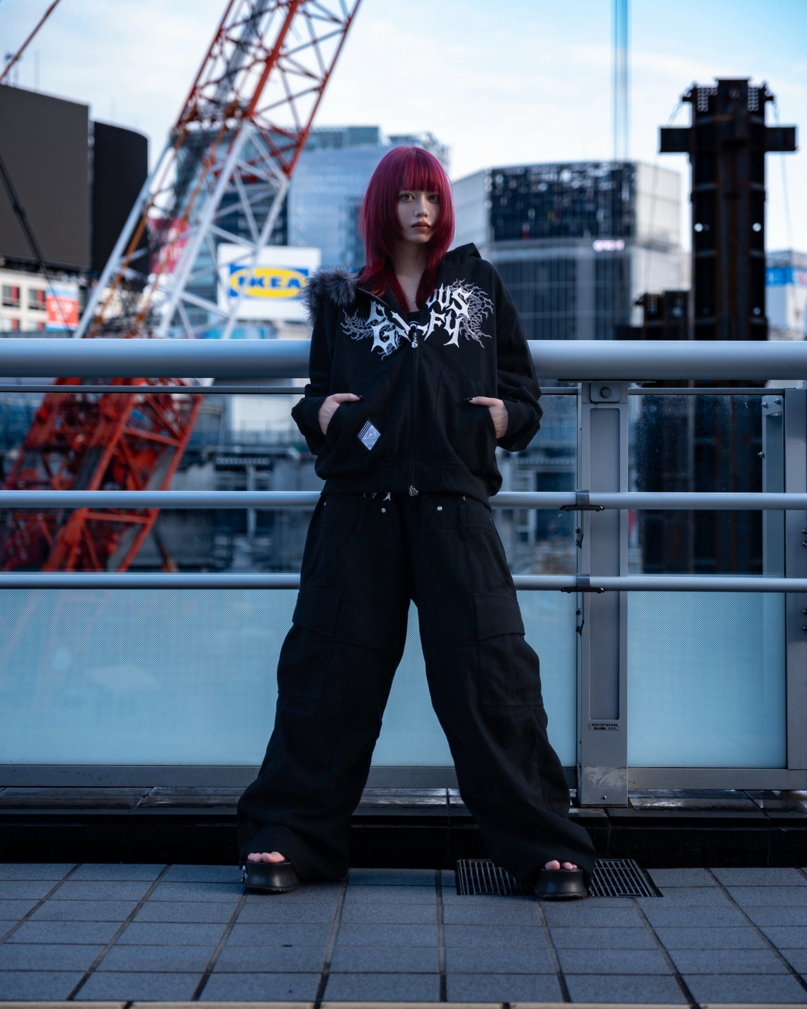 【受注生産】gibous×GALFY gothic logo centipede pants black