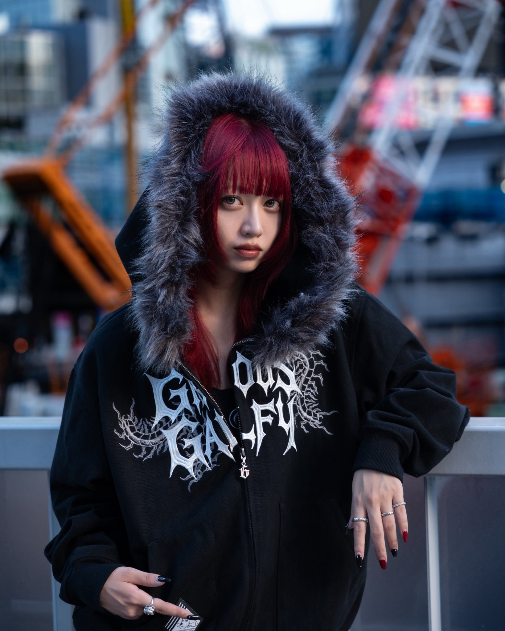 【受注生産】gibous×GALFY gothic logo centipede fur hoodie black