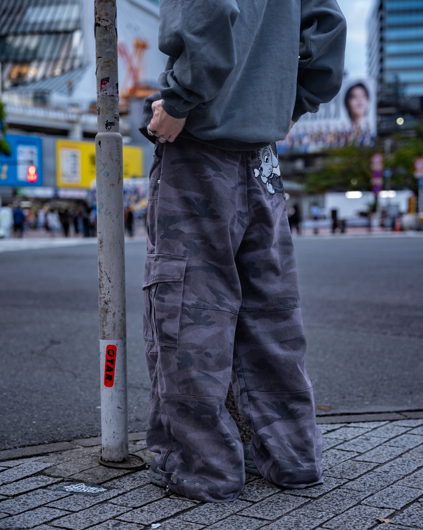 【受注生産】gibous×GALFY gothic logo centipede pants studs Overdyed