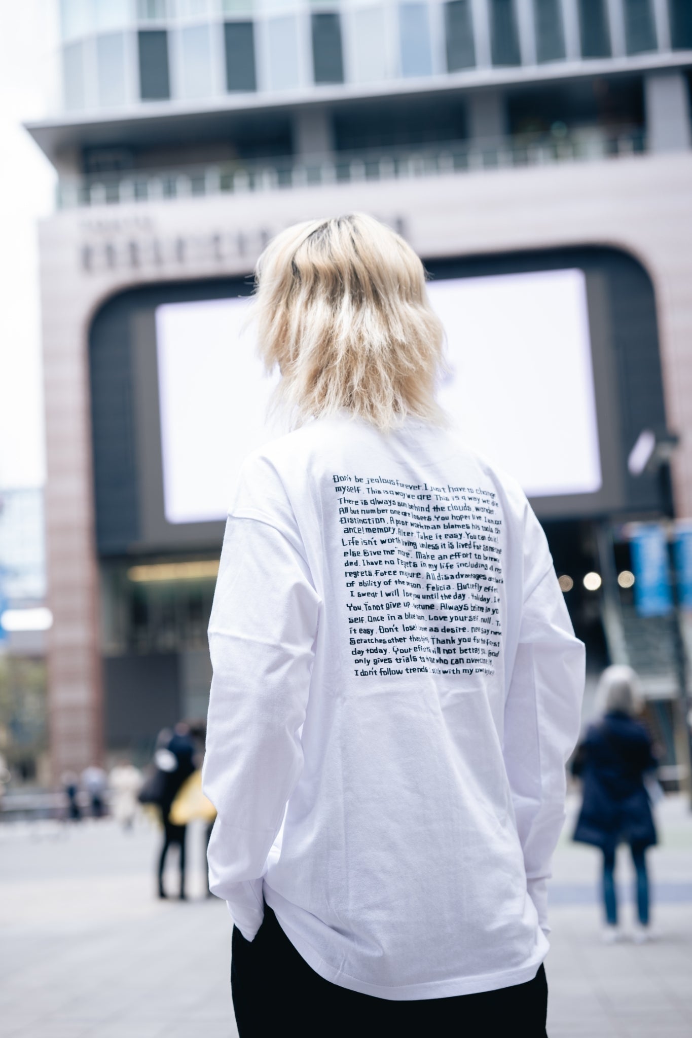 gibous snake long t shirt white