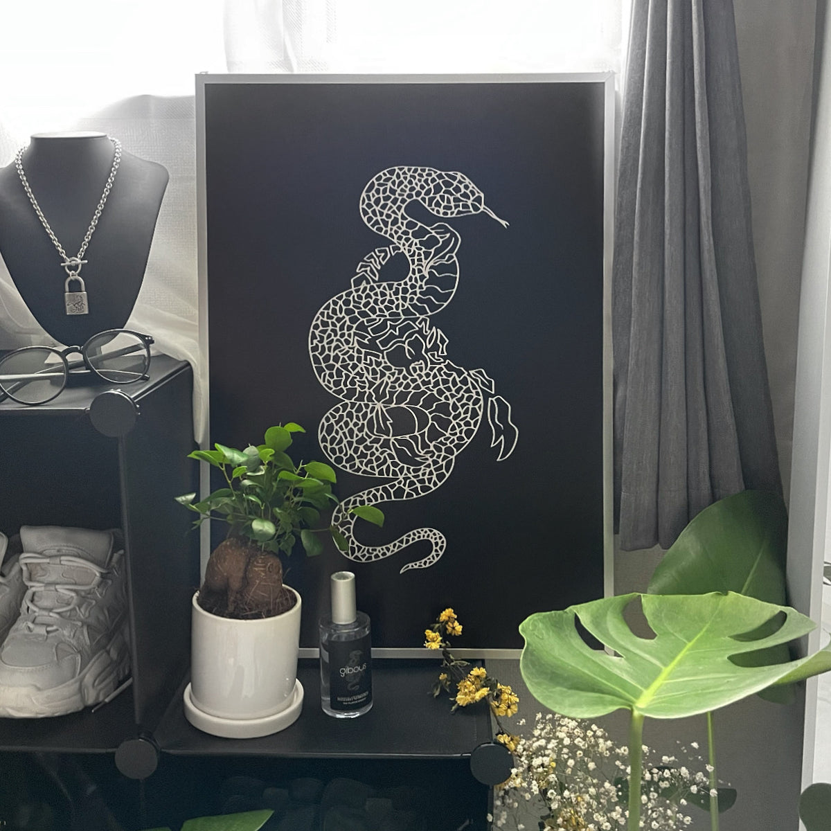 受注生産】gibous snake scorpion art panel