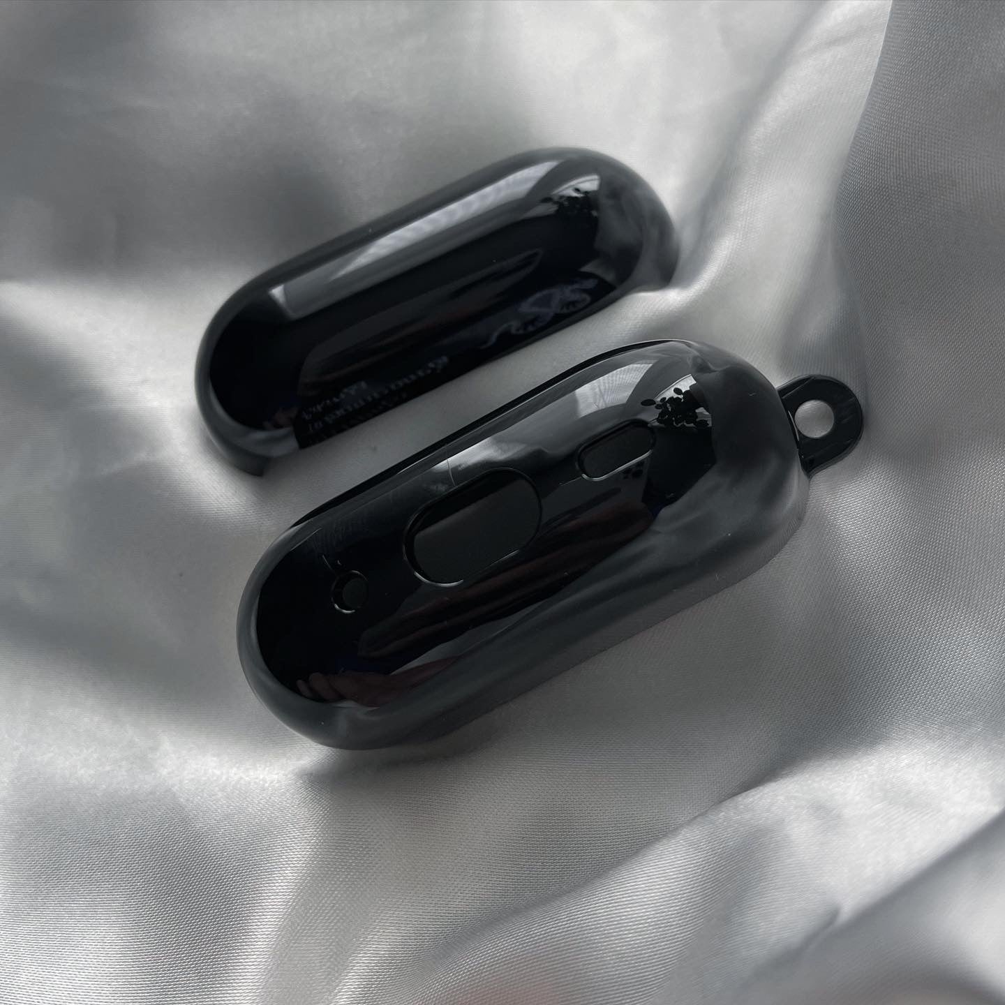 【受注販売】gibous AirPods case