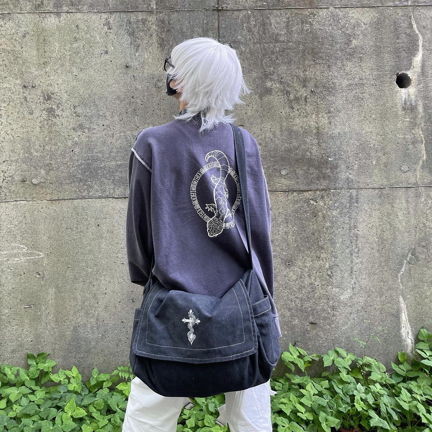 【再販】gibous cross snake hobo bag