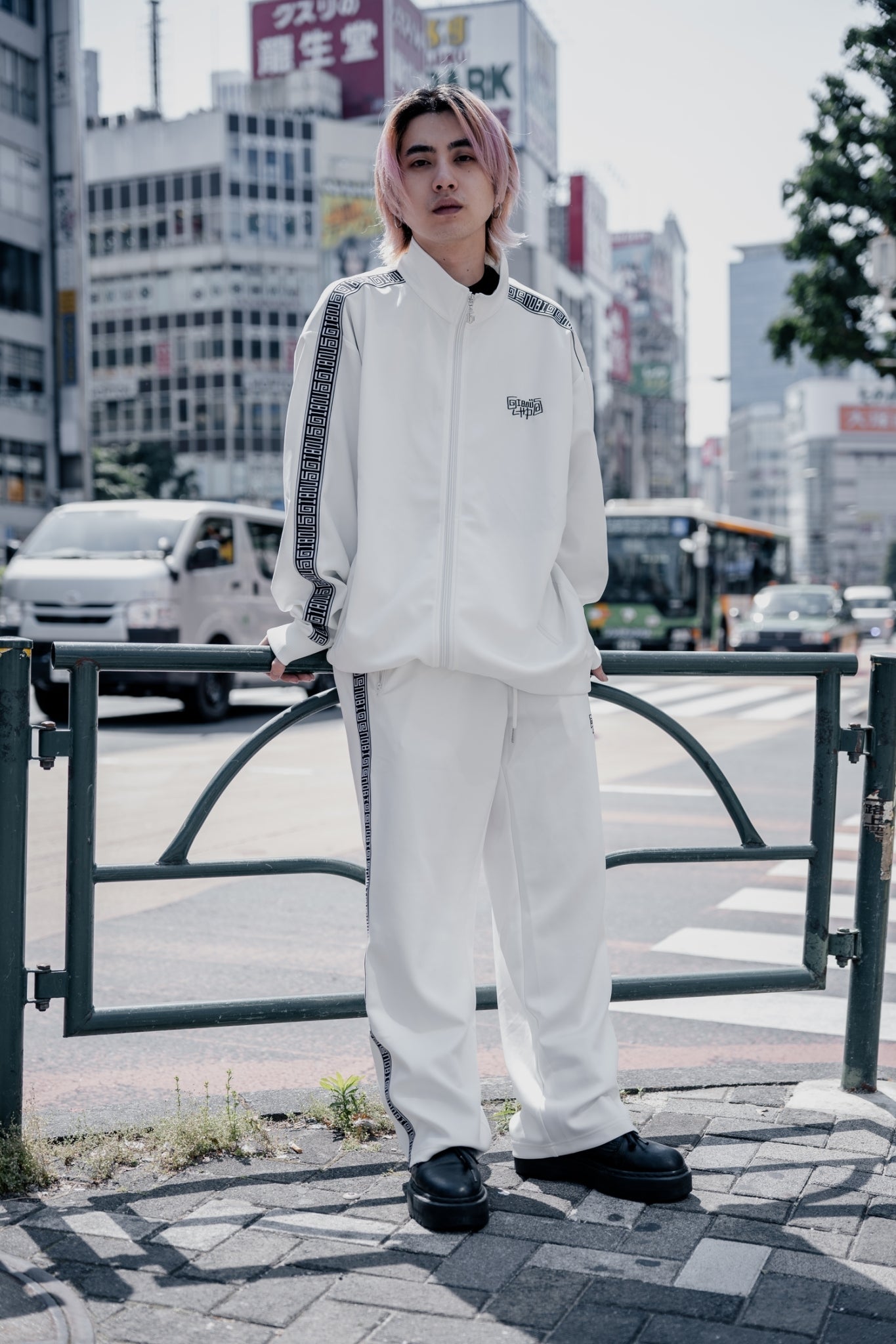 gibous×lhp logo jersey white pants – gibous.official