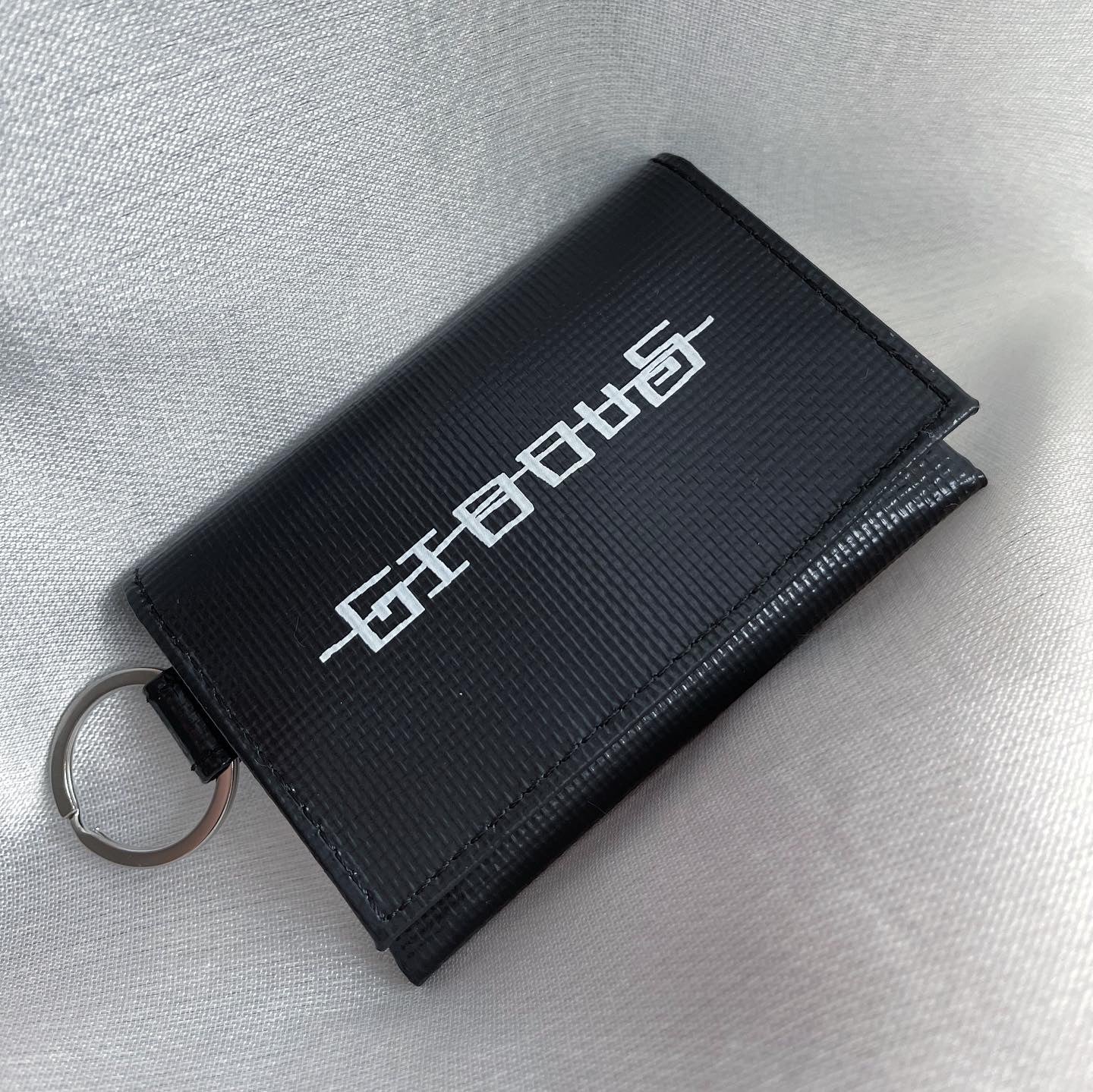 gibous snake heart Mini Key wallet