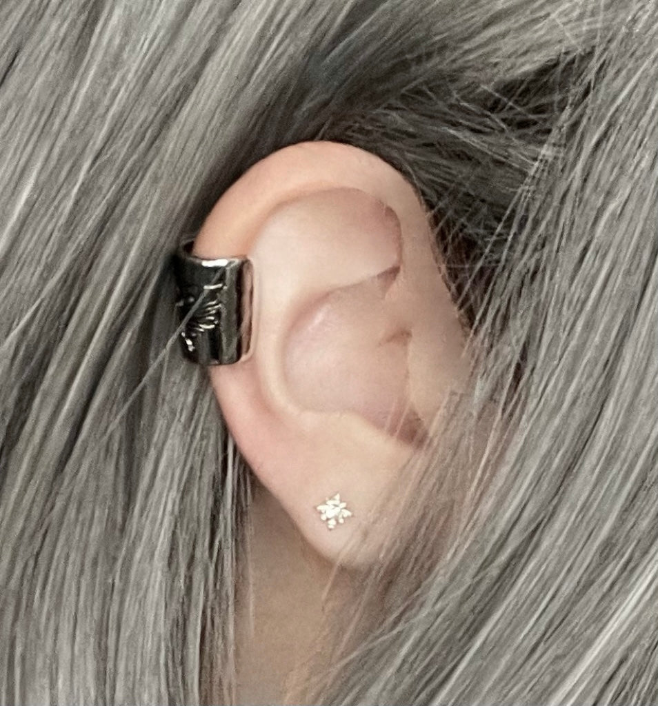 gibous×konoco ear cuff