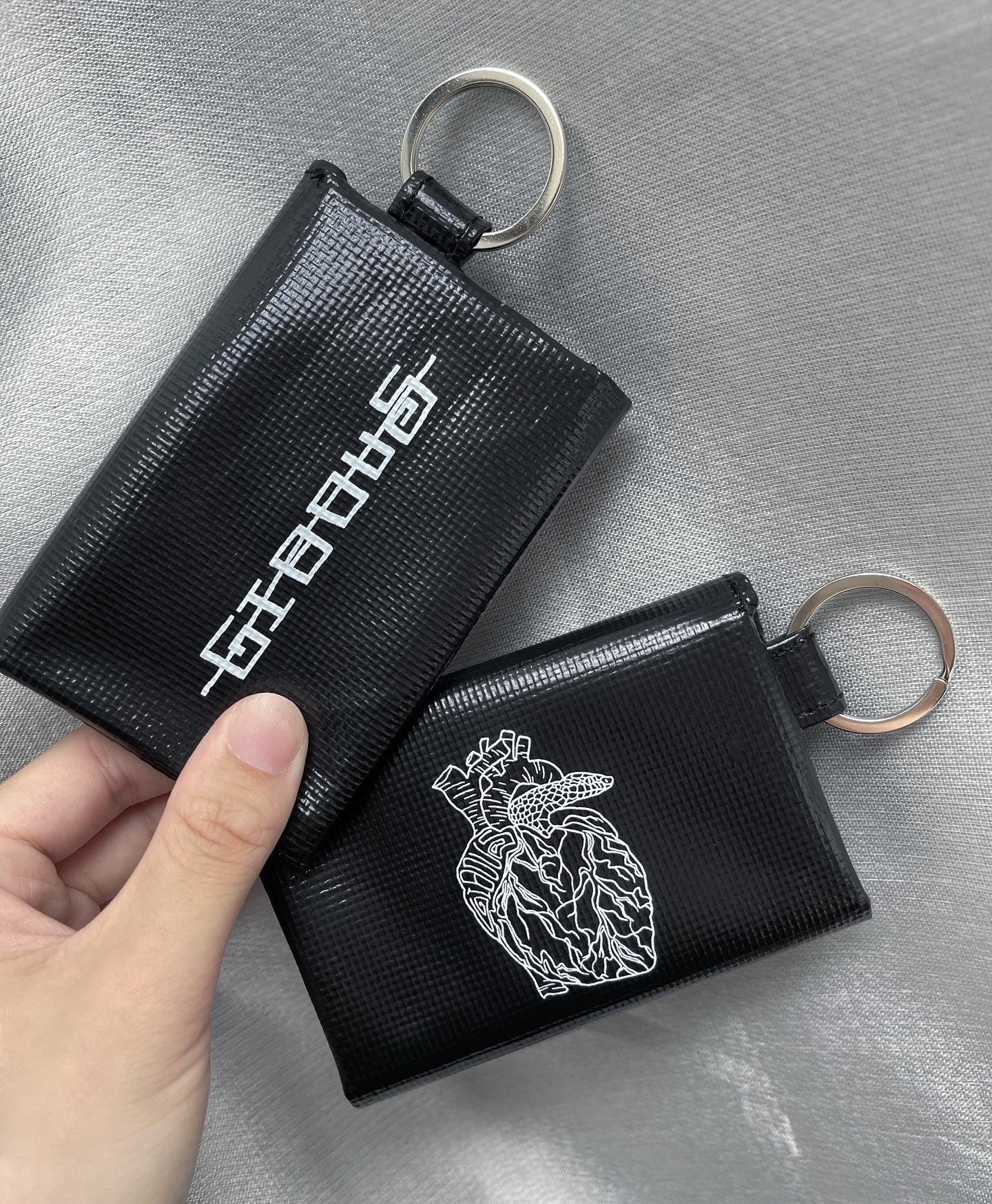 gibous snake heart Mini Key wallet