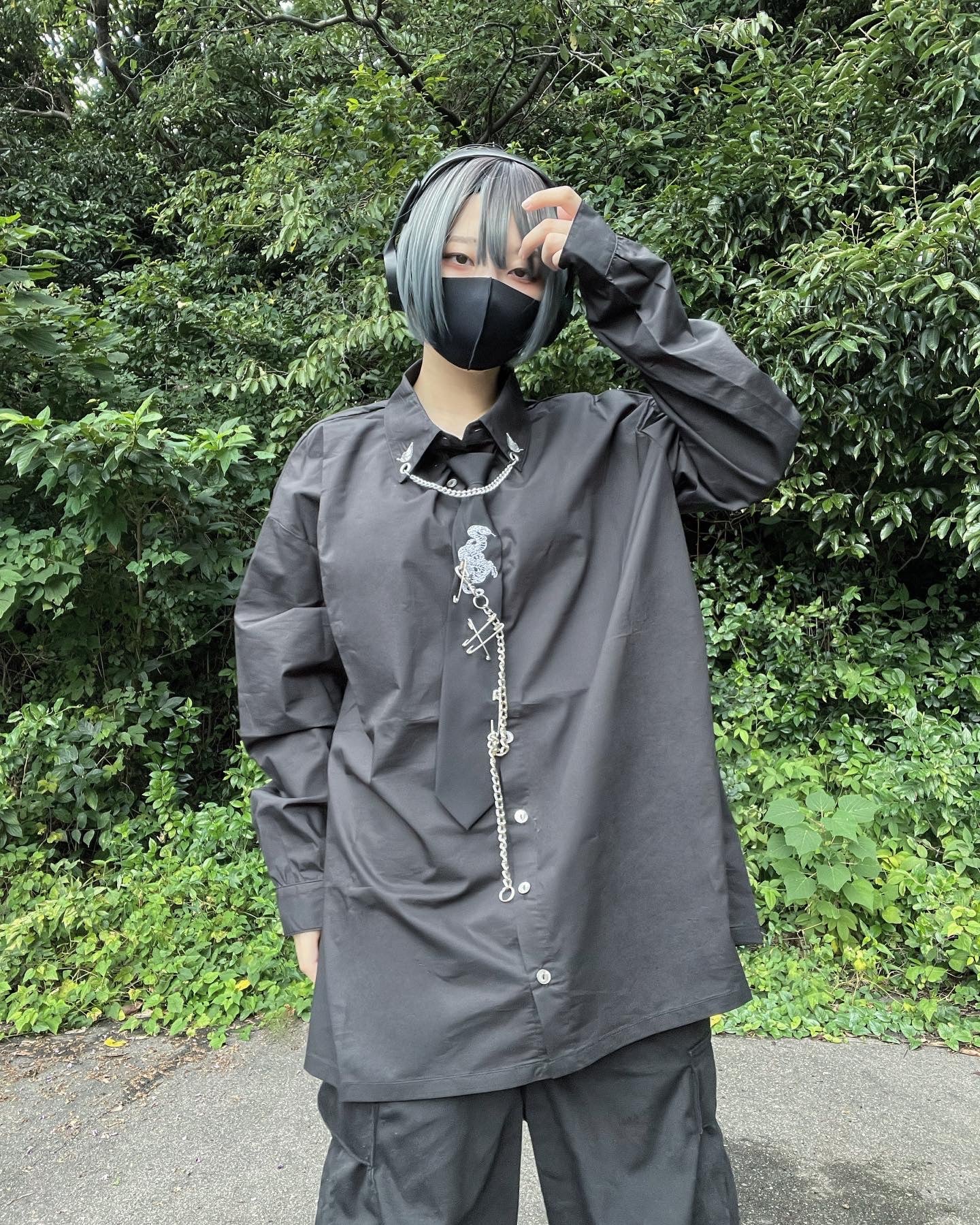 【再販】gibous butterfly chain long shirt black