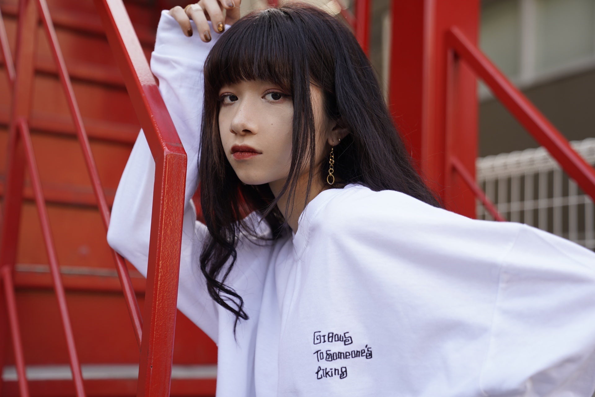 gibous longsleeve T White 誰かの好きに