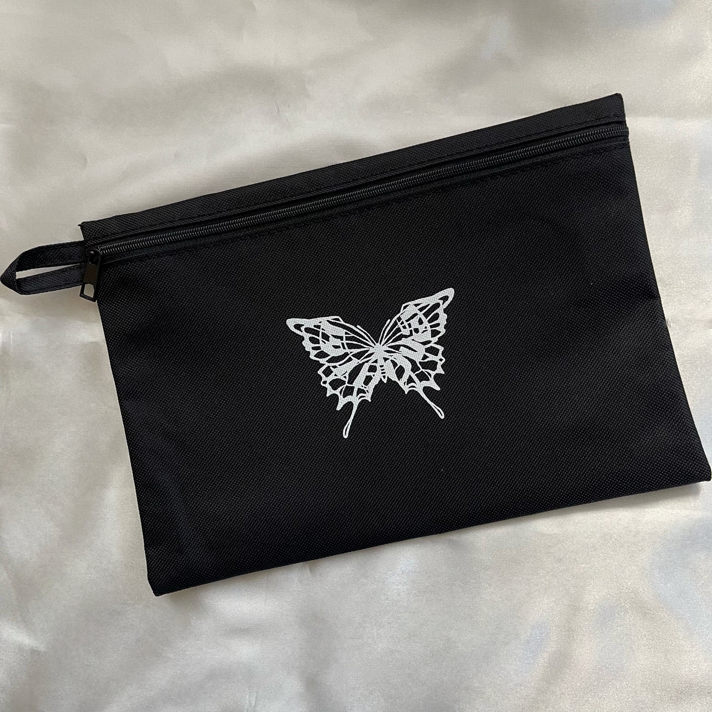 gibous logo butterfly pouch
