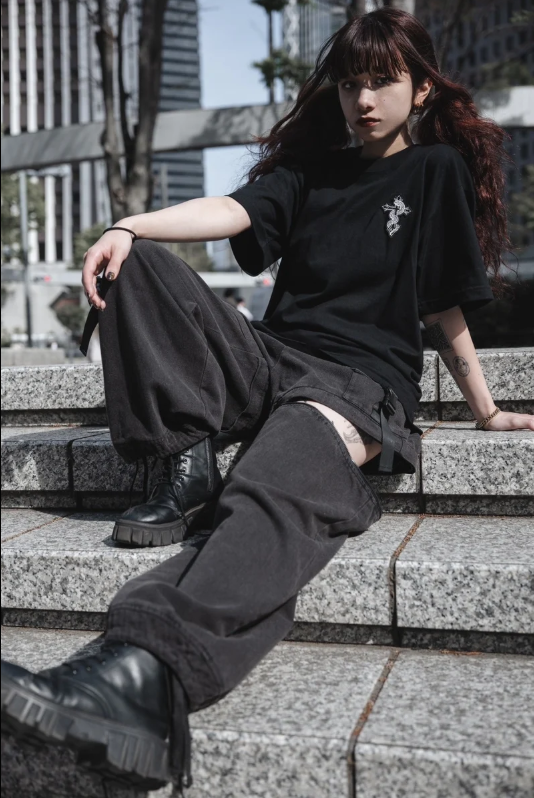 Sara（162cm）がgibousを着用したLOOK 007