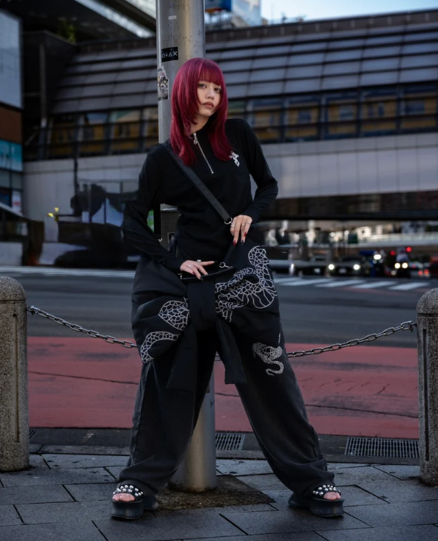 Rako（162cm）がgibousを着用したLOOK 009